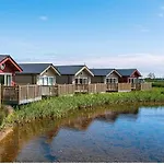 The House, The Bay Filey, Sleeps 4 In 2 Double With Ensuites, 1 Dog Welcome Tatil Evi Filey