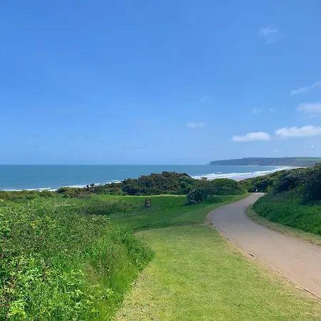 The House At The Bay Filey, Sleeps 4, 1 Dog Welcome For Free Too