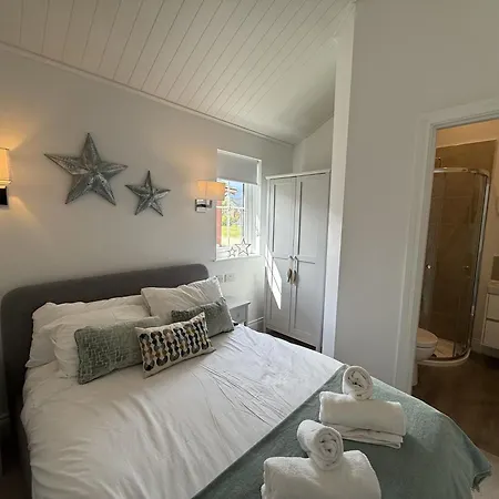 بيت للعطل The House, The Bay Filey, Sleeps 4 In 2 Double With Ensuites, 1 Dog Welcome